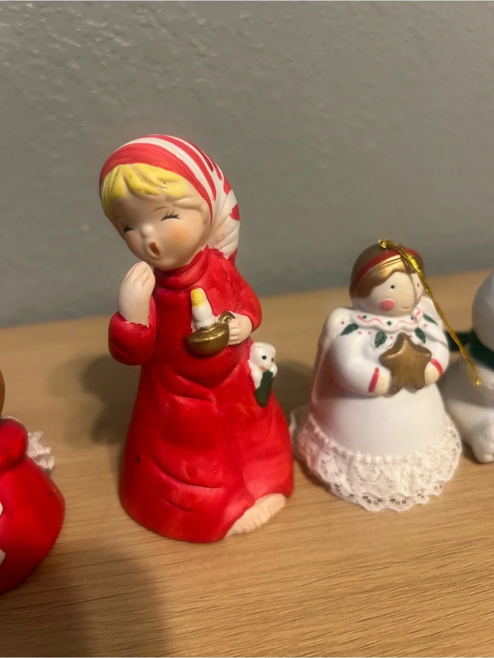 Vintage 1978 Jasco & BOA Christmas Bell Ornaments Lot of 4.